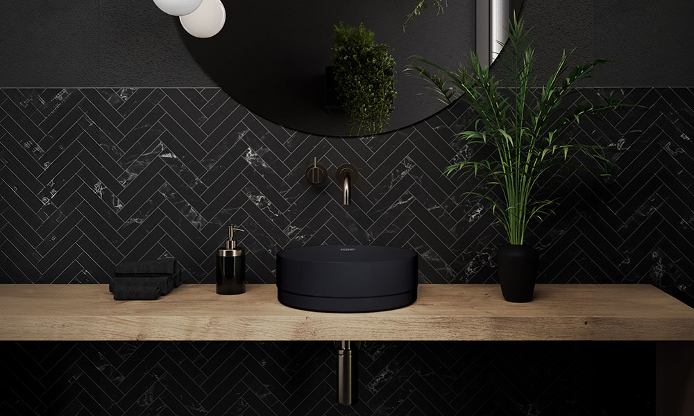 bathroom taps and accessories in black